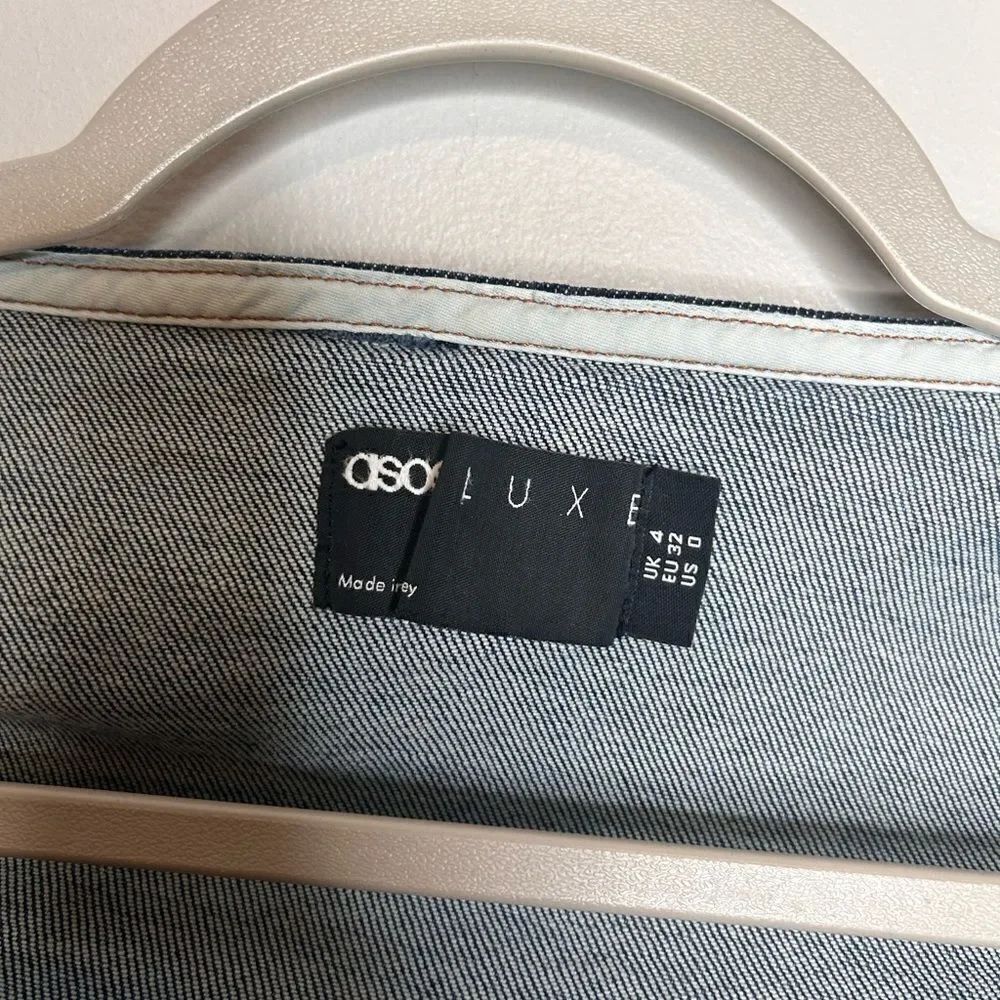 ASOS Design Luxe Denim Bustier - Picture 2 of 3